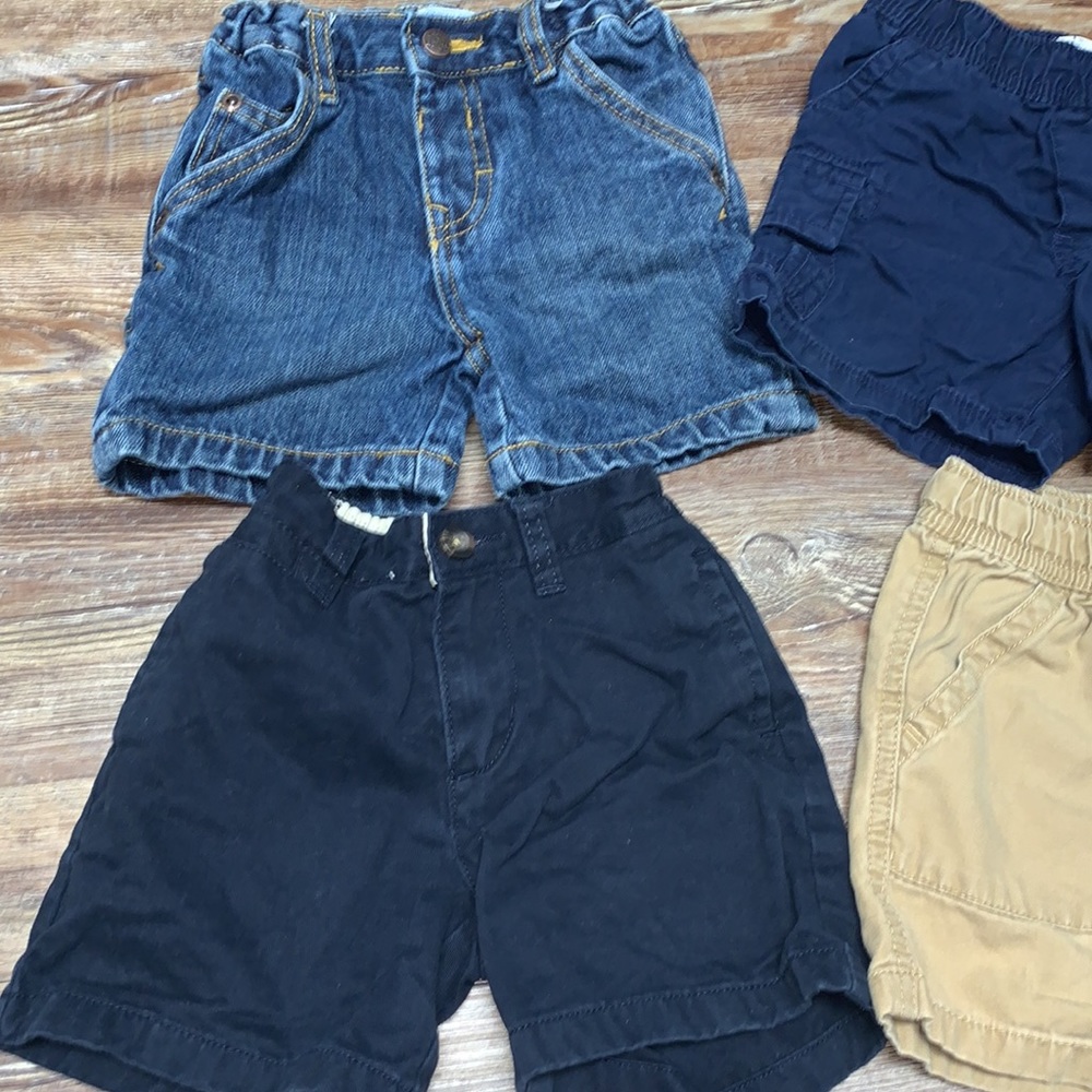 Children’s place shorts bundle size 12-18 months - Picture 2 of 3